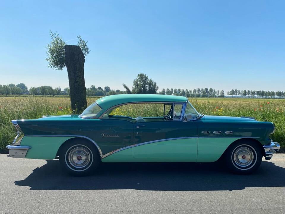 Afbeelding 5/8 van Buick Special Riviera Coupé (1956)