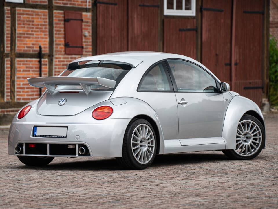 Image 13/48 of Volkswagen New Beetle RSI (2003)