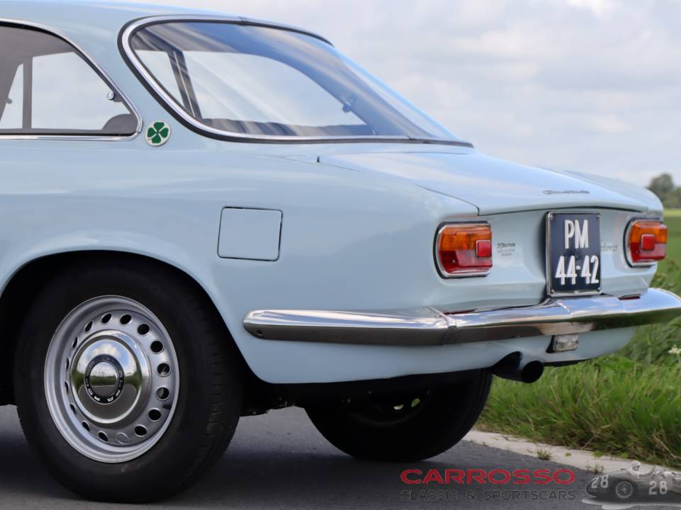 Afbeelding 22/50 van Alfa Romeo Giulia 1600 Sprint GT Veloce (1967)