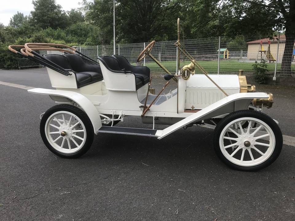 Image 1/5 of Buick Model 10 (1909)