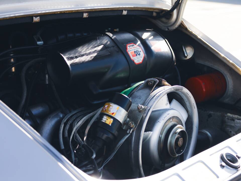 Bild 45/48 von Porsche 911 2.7 (1974)