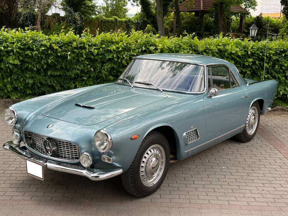 Afbeelding 7/33 van Maserati 3500 GTI Touring (1961)