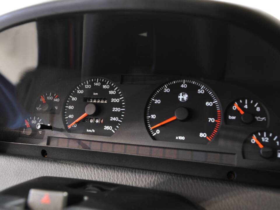 Imagen 17/30 de Alfa Romeo 155  2.0 Q4 4x4 (1992)