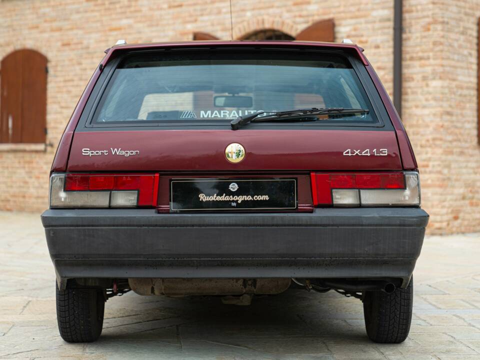 Image 8/50 of Alfa Romeo 33 - 1.3 Sportwagon 4x4 (1992)