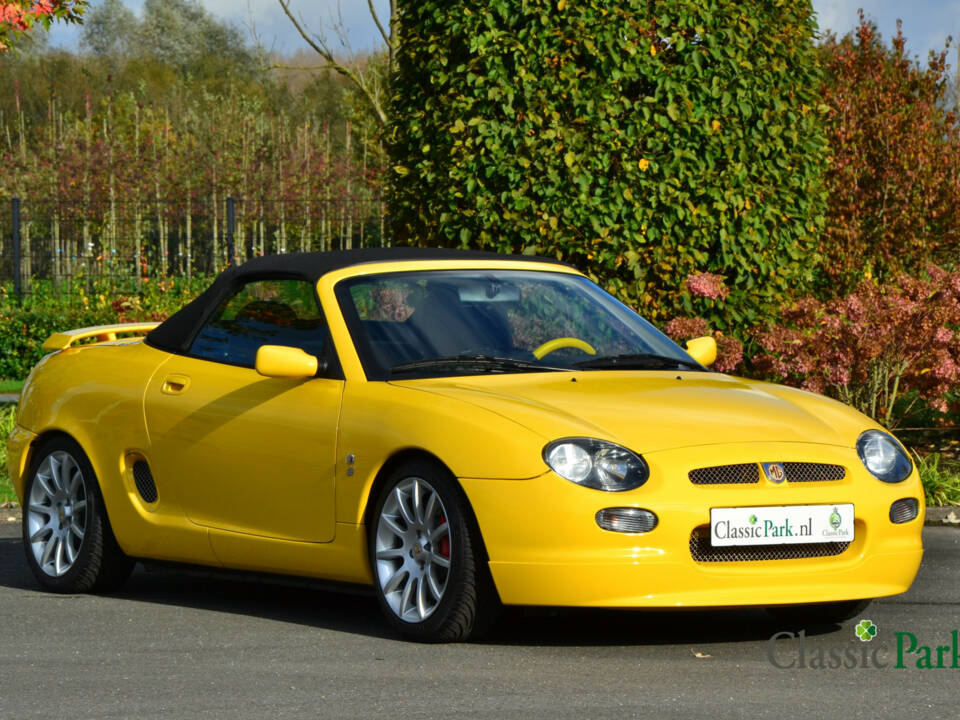 Image 22/50 de MG F Trophy 160 (2010)