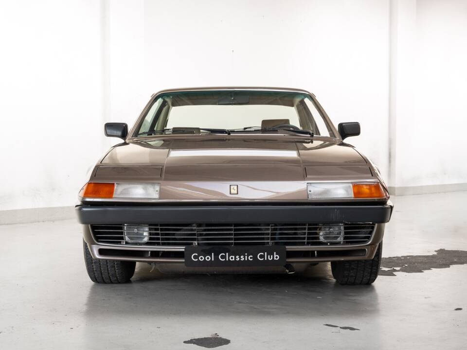 Bild 2/31 von Ferrari 400i (1981)