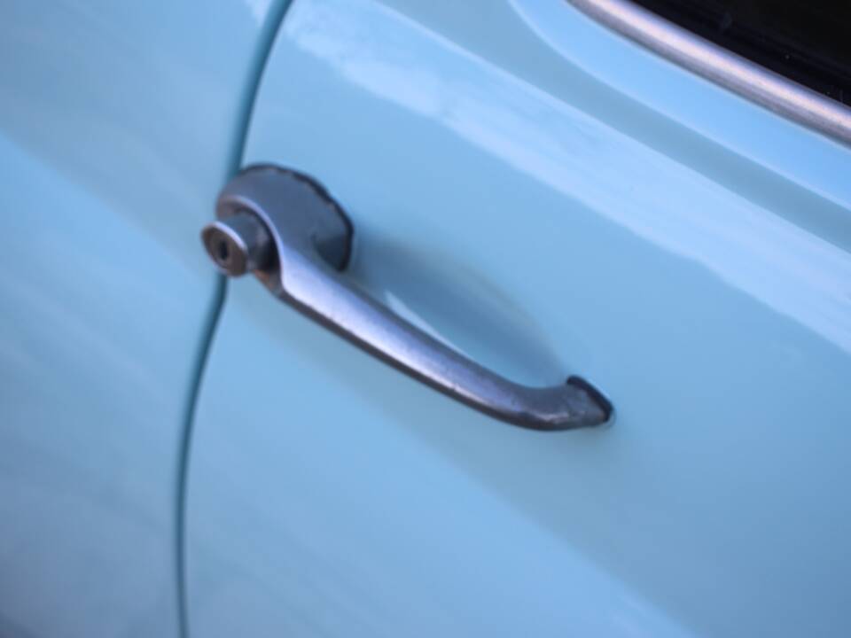 Image 51/71 of FIAT 500 F (1968)