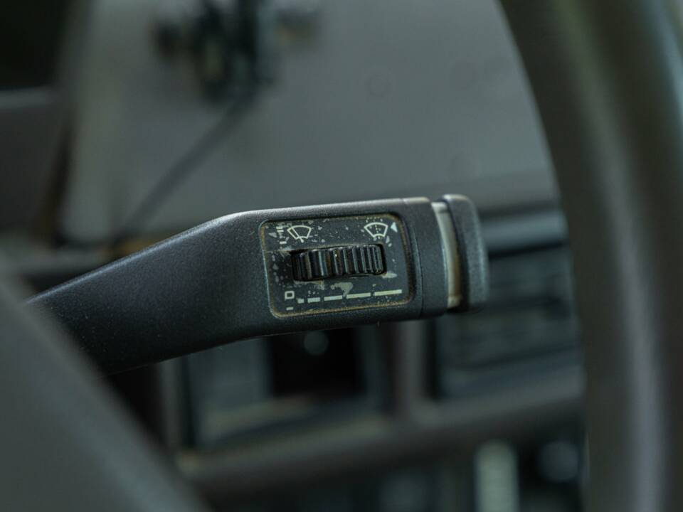 Immagine 35/50 di Land Rover Range Rover Classic 3.9 (1991)
