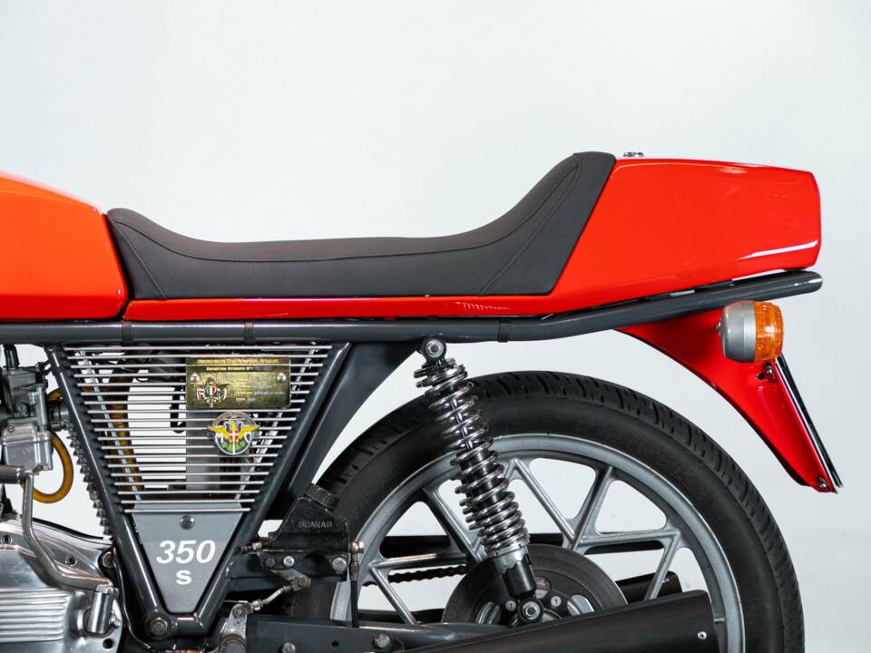 Image 14/50 of MV Agusta DUMMY (1975)