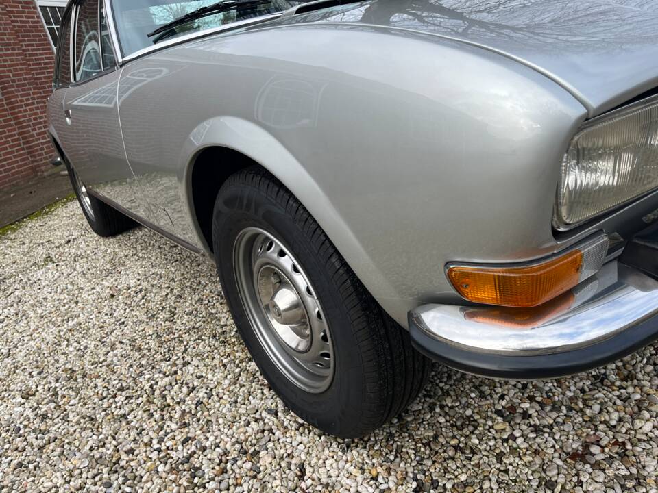 Bild 6/60 von Peugeot 504 V6 Coupe (1975)