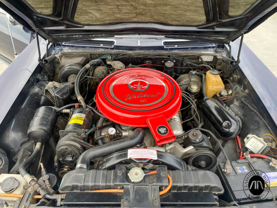 Image 39/47 of Buick Riviera Coupe (1963)