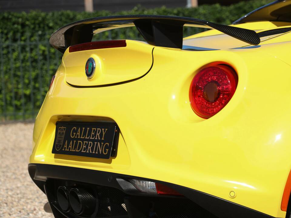 Image 44/50 of Alfa Romeo 4C Spider (2018)