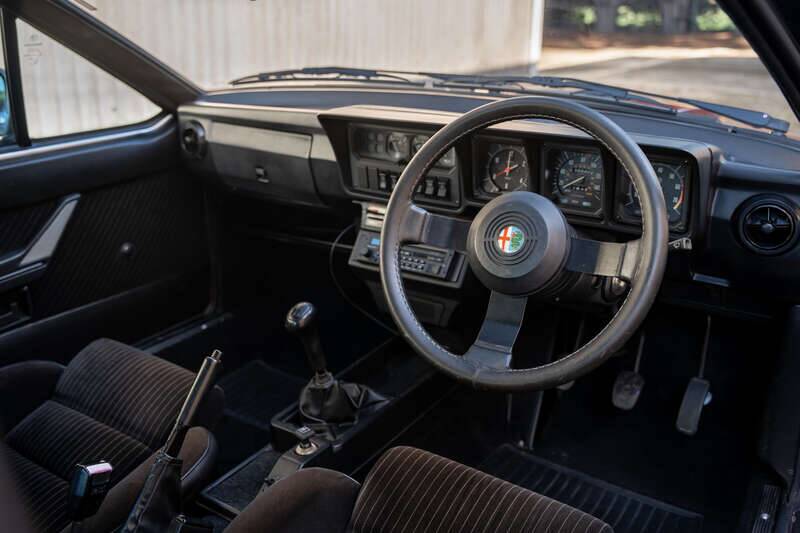 Bild 2/49 von Alfa Romeo GTV6 Autodelta (1983)