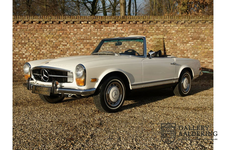 Image 33/50 of Mercedes-Benz 280 SL (1970)