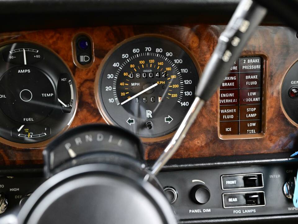 Bild 32/50 von Rolls-Royce Silver Shadow II Jubilee (1980)