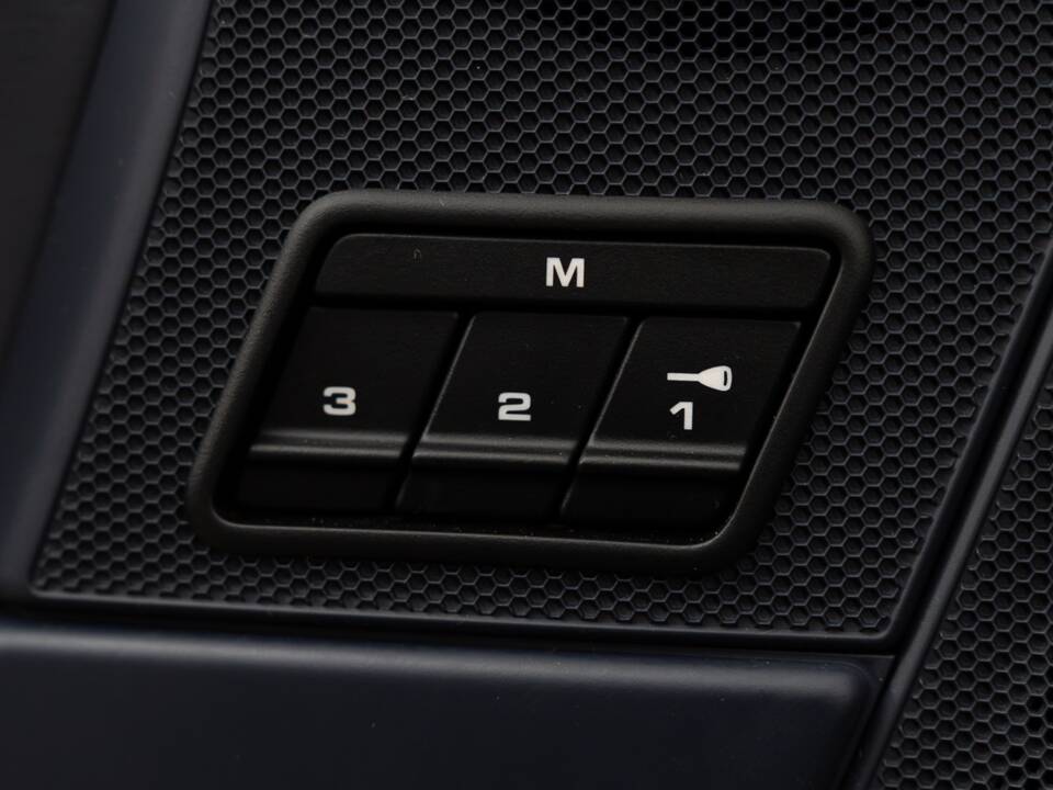 Image 36/40 of Porsche 911 Carrera 4 (2009)