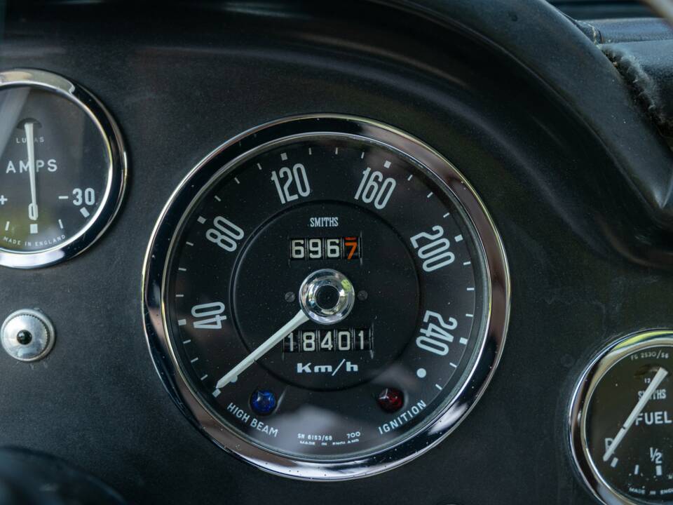 Afbeelding 13/50 van Aston Martin DB 4 Vantage (1962)