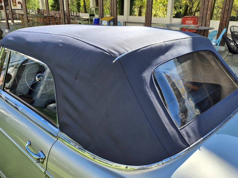 Image 58/61 de Mercedes-Benz 220 S Cabriolet (1957)