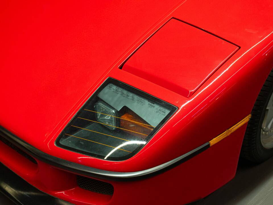 Image 26/50 de Ferrari F40 (1991)