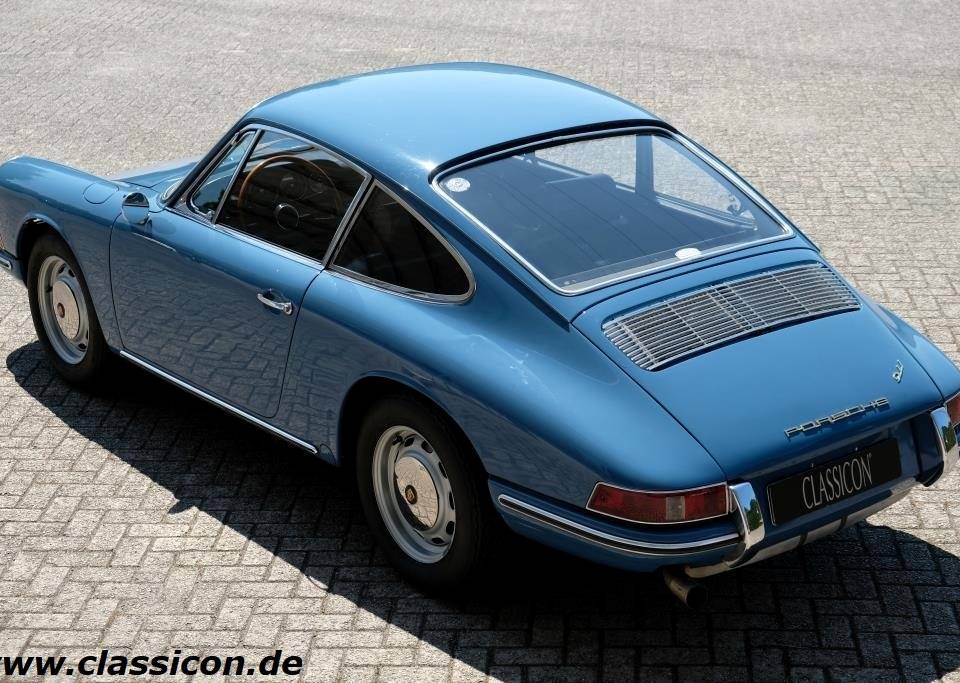 Image 38/40 de Porsche 911 2.0 (1965)