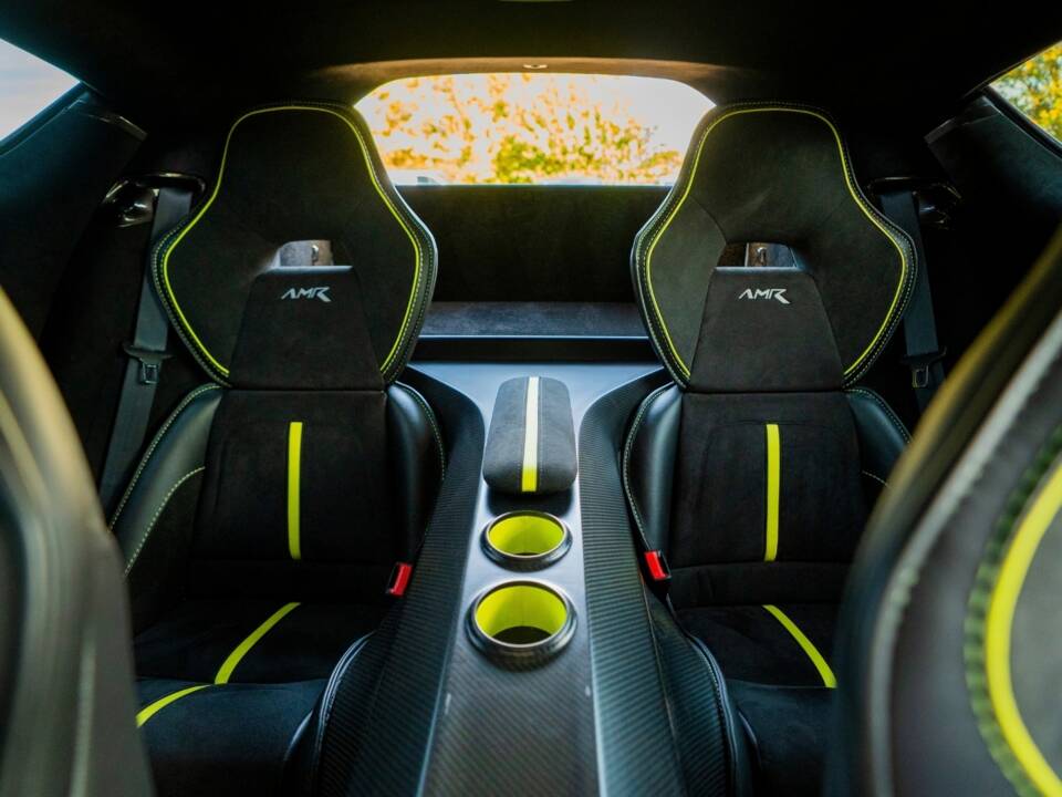 Imagen 35/52 de Aston Martin Rapide AMR (2020)