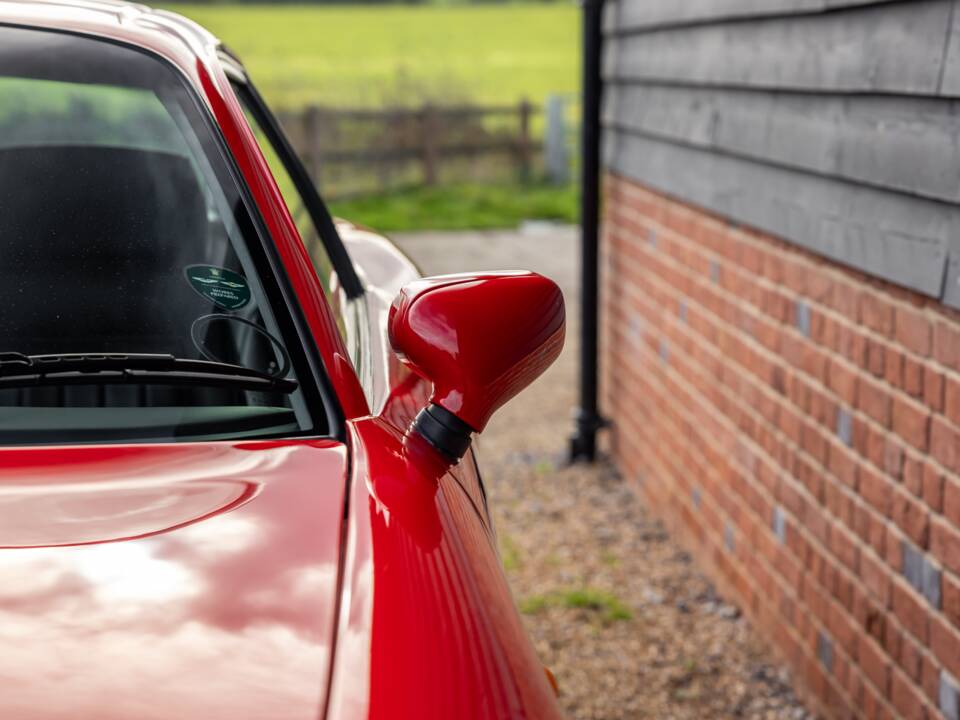 Imagen 21/58 de Aston Martin V8 Coupé (1997)