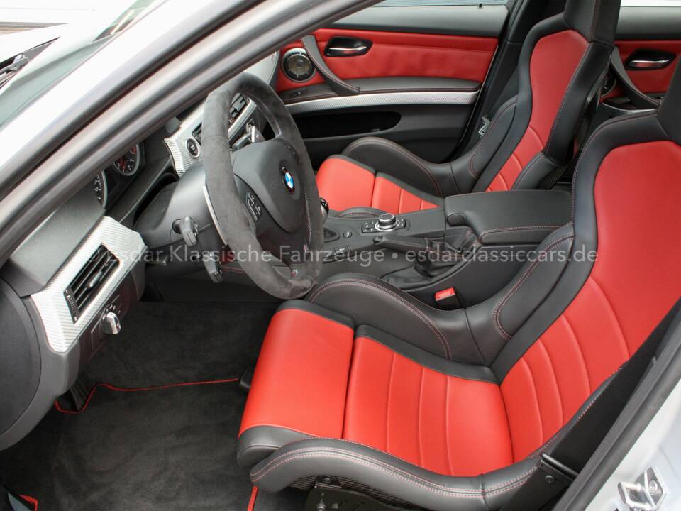 Image 19/41 of BMW M3 (2013)