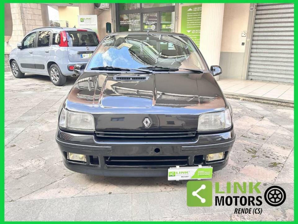 Bild 10/10 von Renault Clio I 1.8 16V (1992)
