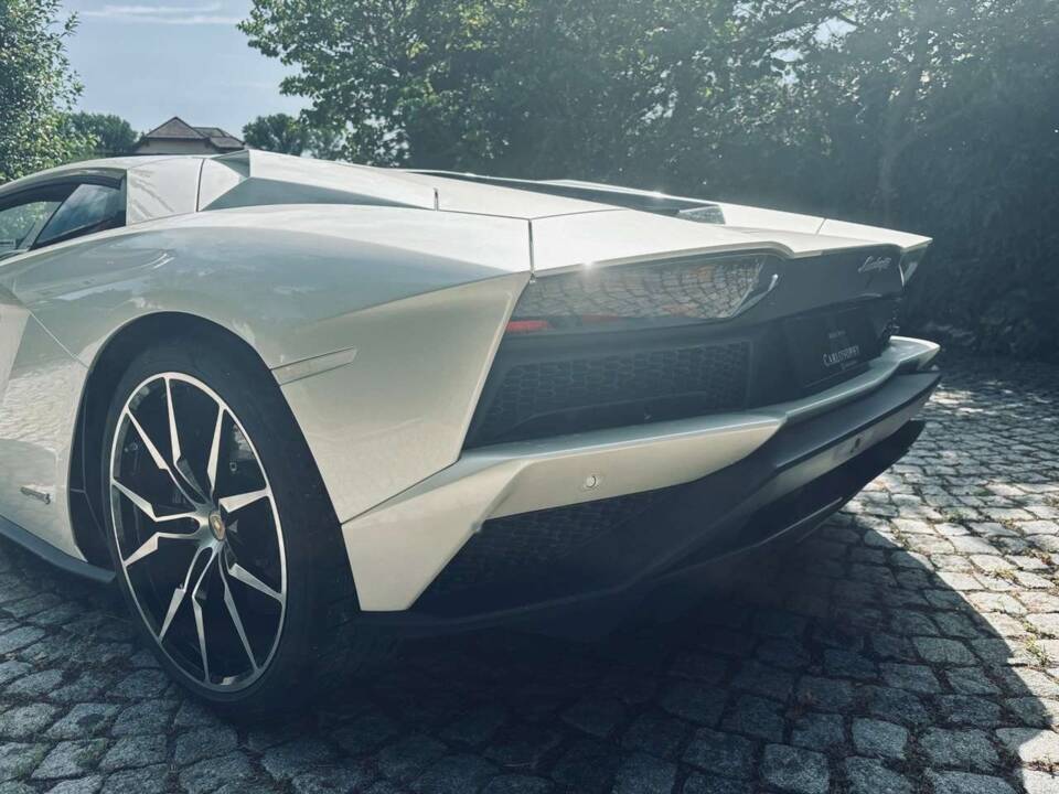 Image 9/13 de Lamborghini Aventador S (2017)