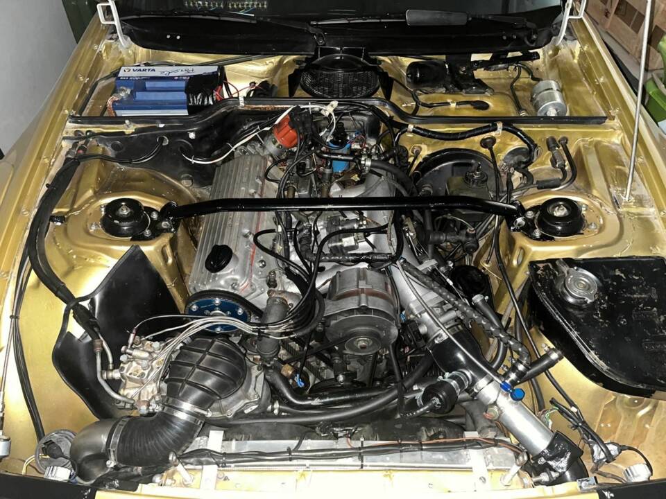 Image 4/5 of Porsche 924 Turbo (1980)