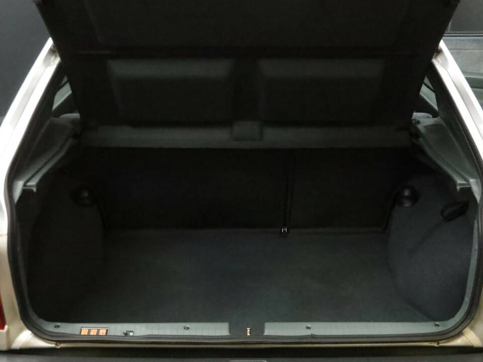 Image 20/50 of Opel Kadett 2,0i GSi (1988)