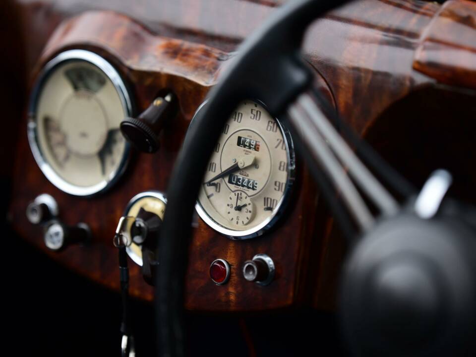 Afbeelding 37/50 van Triumph 2000 Roadster (1949)