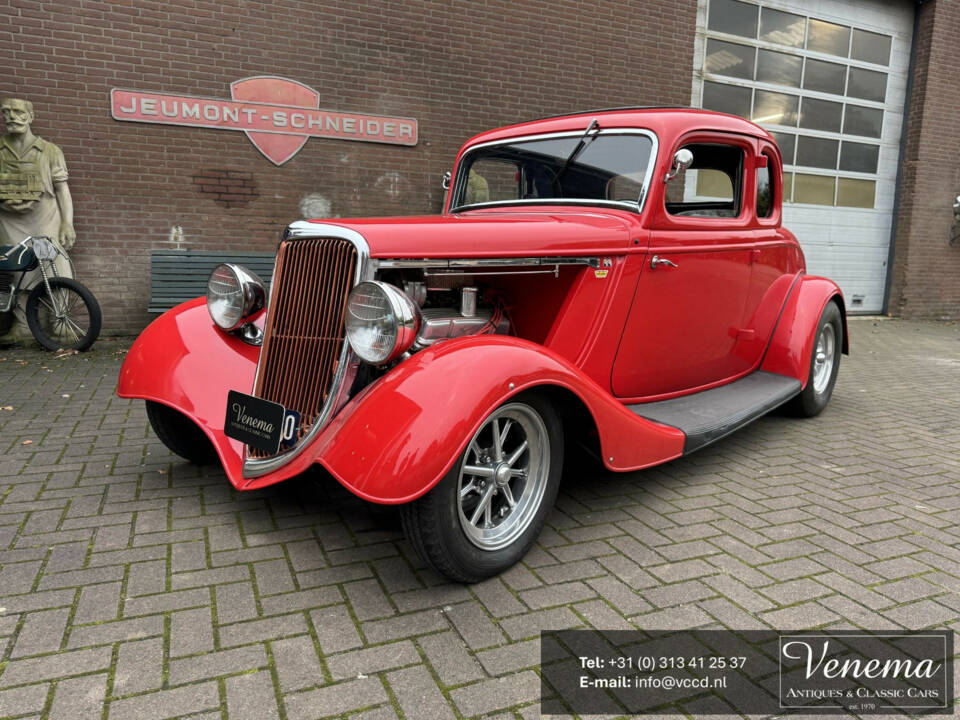 Imagen 1/18 de Ford V8 Hot Rod (1934)