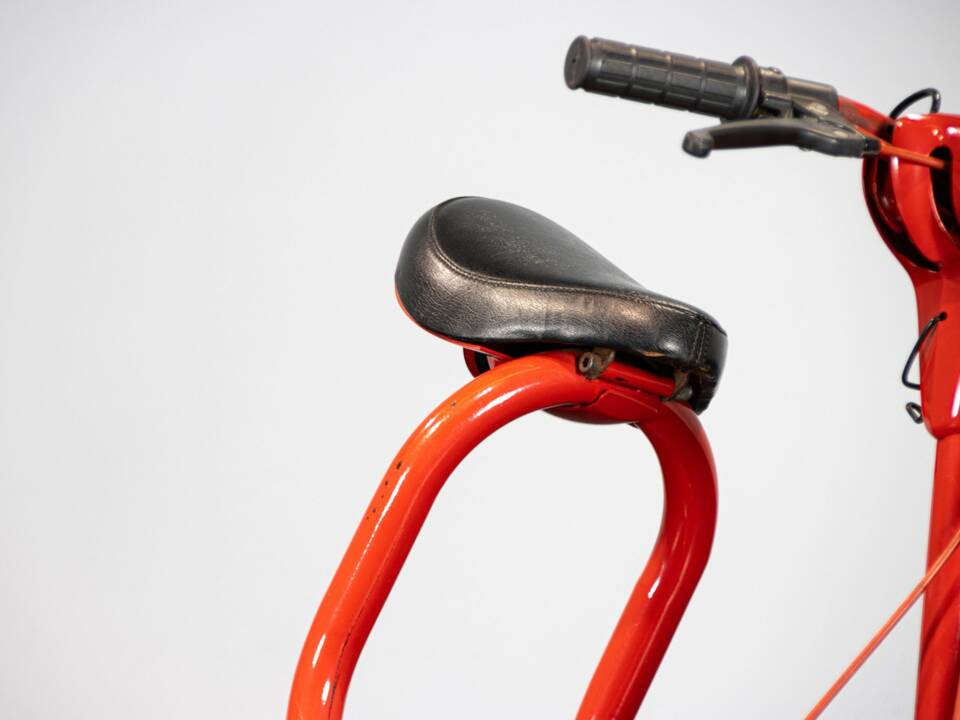 Image 17/50 de Quasar Tender (1983)