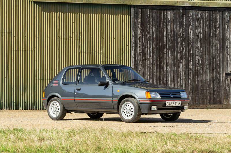 Imagen 30/50 de Peugeot 205 GTi 1.6 (1989)