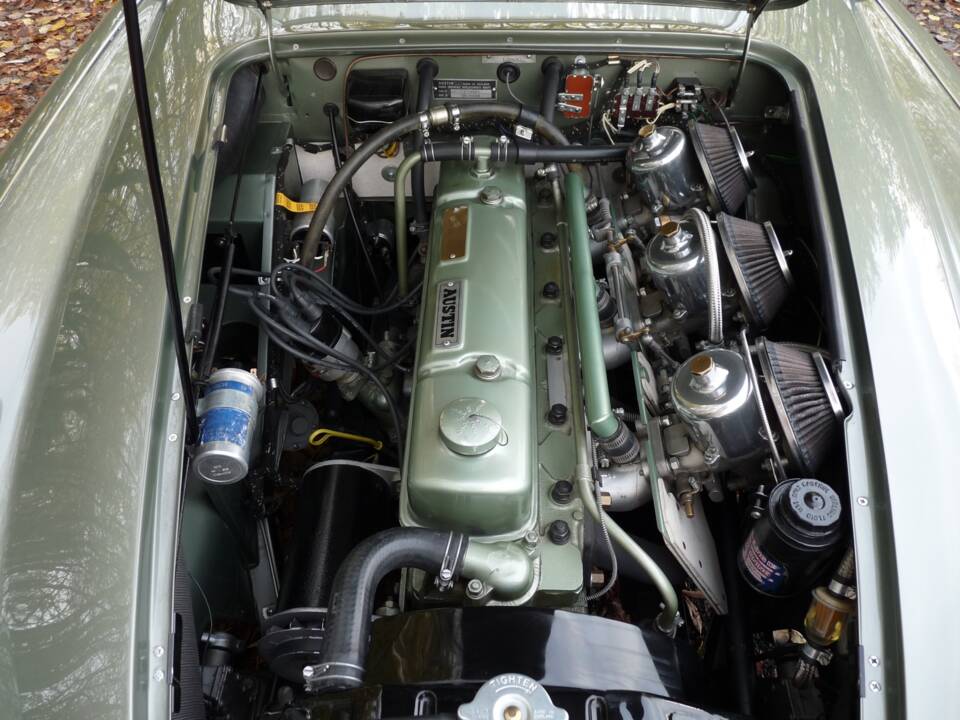 Image 26/32 of Austin-Healey 3000 Mk II (BT7) (1962)