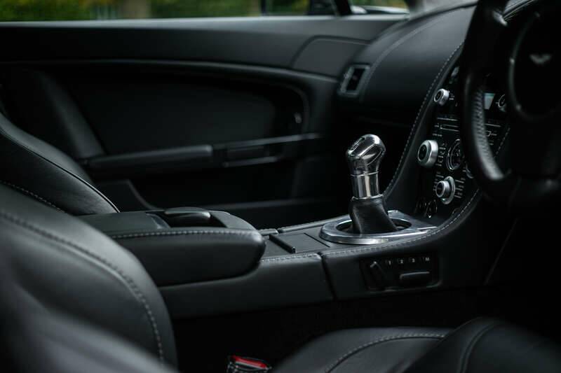 Imagen 18/46 de Aston Martin V12 Zagato (2011)