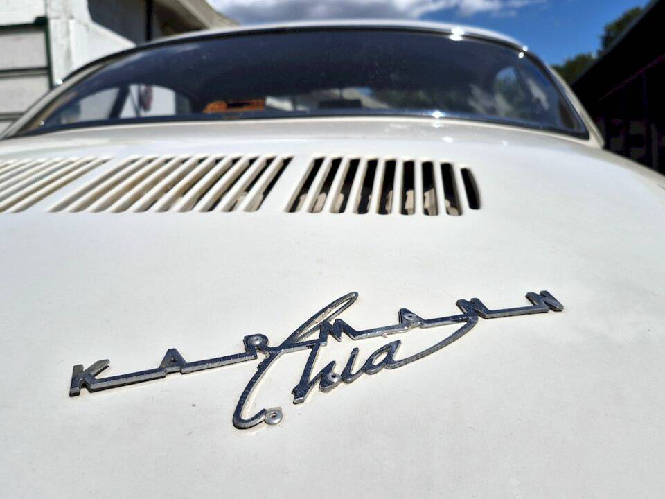 Image 21/71 of Volkswagen Karmann Ghia 1200 (1962)