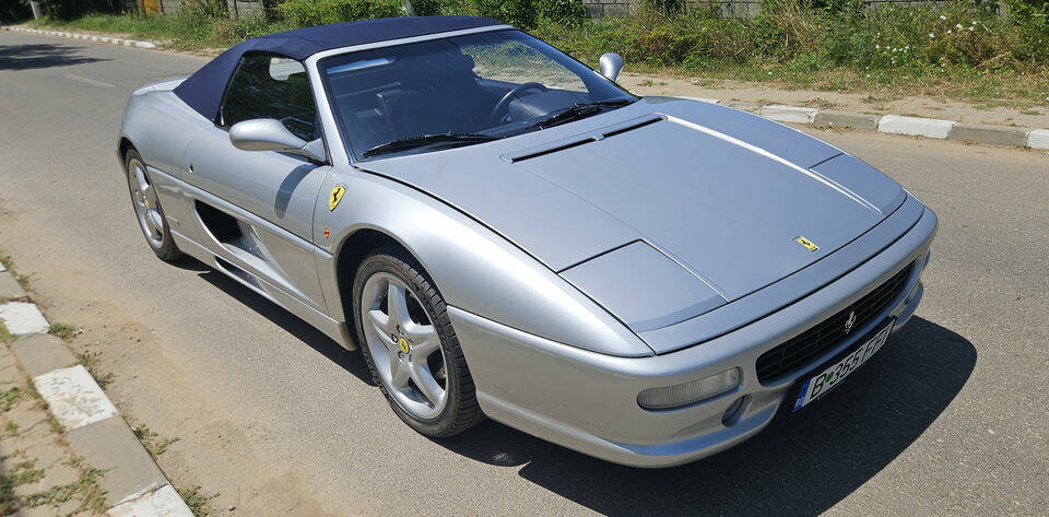 Image 2/8 of Ferrari F 355 Spider (1999)
