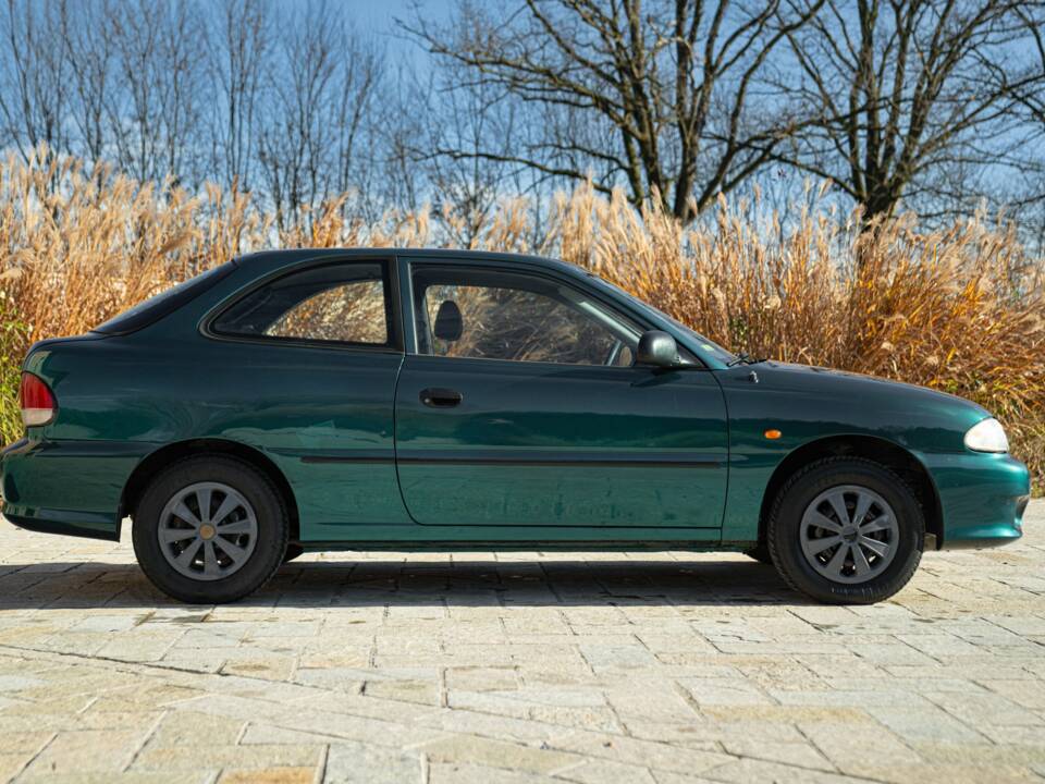 Bild 5/43 von Hyundai Accent 1.3 (1997)