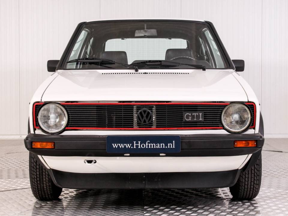 Immagine 3/50 di Volkswagen Golf Mk I GTI 1.8 (1983)