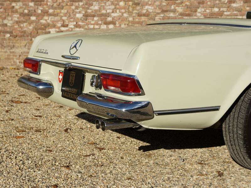 Bild 49/50 von Mercedes-Benz 230 SL (1967)