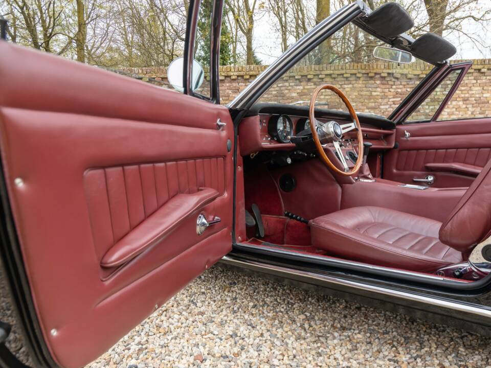 Imagen 27/50 de Maserati Ghibli Spyder (1968)