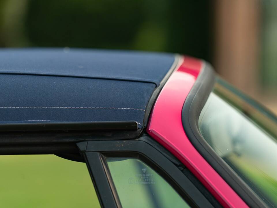 Image 39/50 of Porsche 911 Carrera 2 (1991)