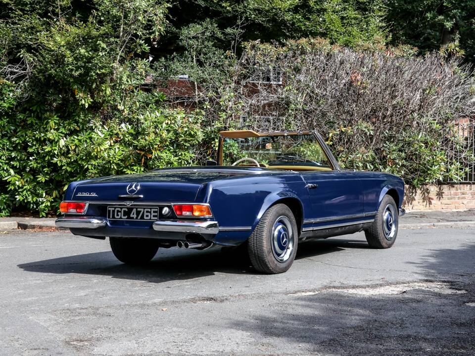 Bild 15/46 von Mercedes-Benz 230 SL (1966)