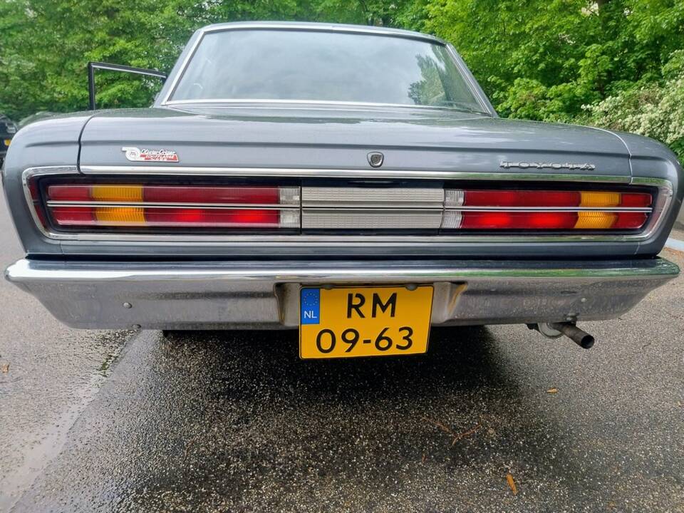 Image 8/8 of Toyota Crown (1971)