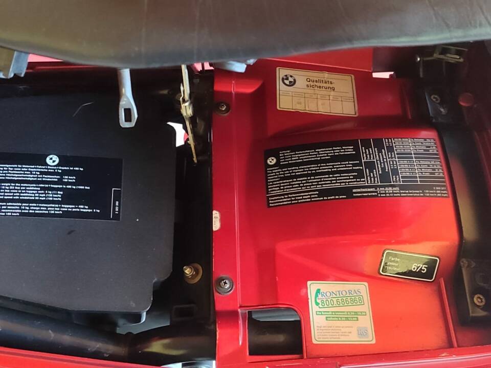 Image 5/6 of BMW K 75 RT (1992)