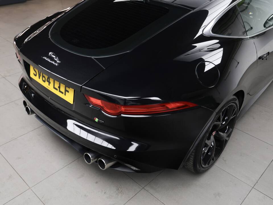 Afbeelding 16/50 van Jaguar F-Type R (2014)