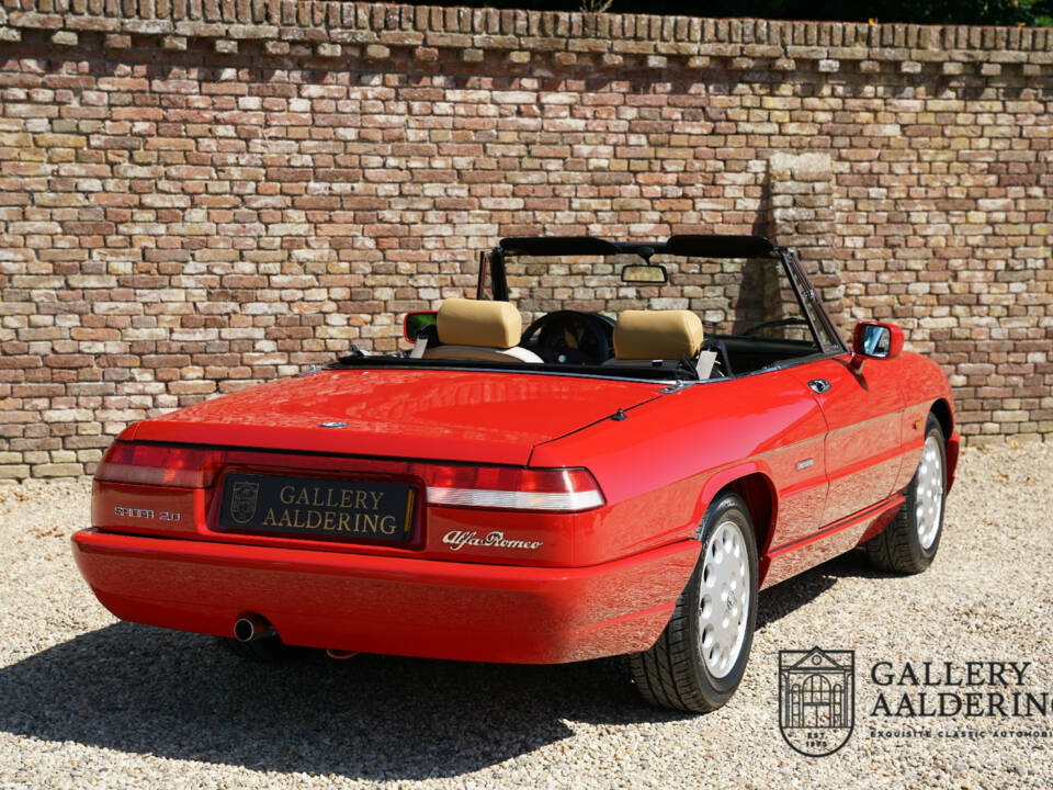 Imagen 29/50 de Alfa Romeo 2.0 Spider (1991)