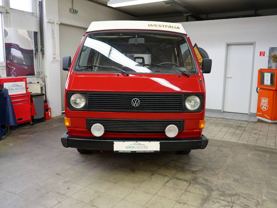 Imagen 3/35 de Volkswagen T3 Westfalia Joker 1.6 TD (1984)